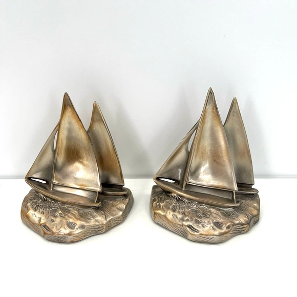 PM Craftsman Heavy Metal Bronze Colored Ship Bookends 5 1/2" - Picture 1 of 10